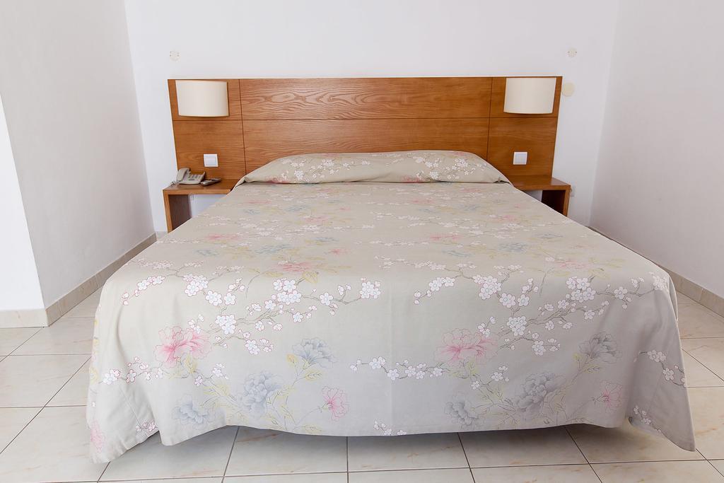 Hotel Solmar Calheta  Quarto foto